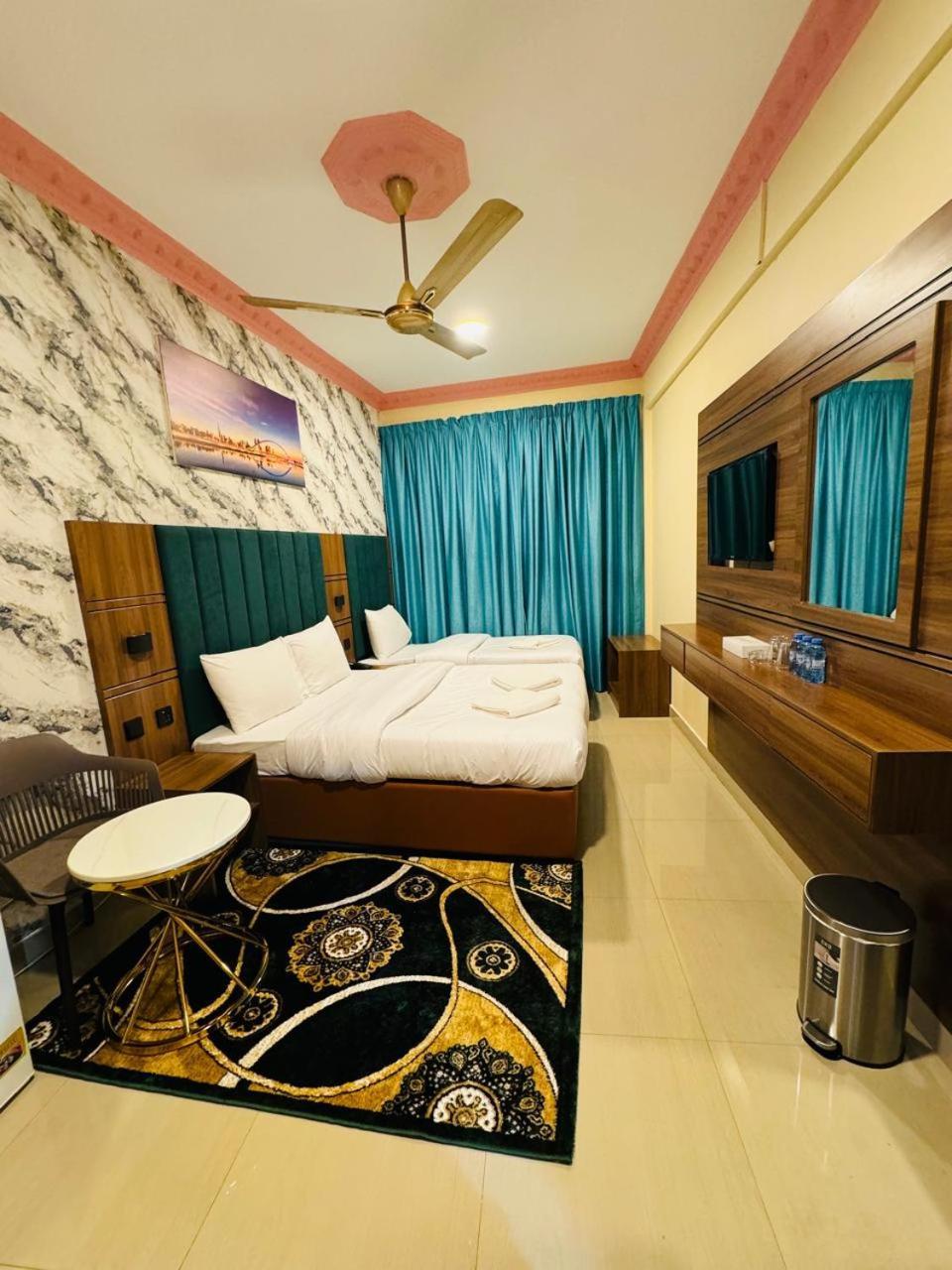 Three Dot Dubai