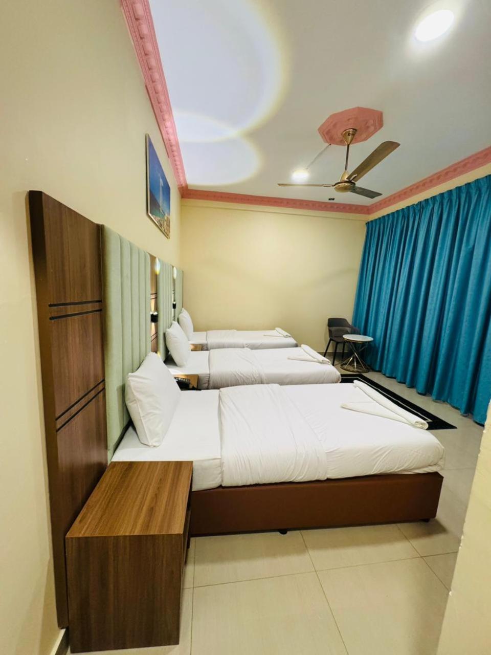 Three Dot Hotel Dubai