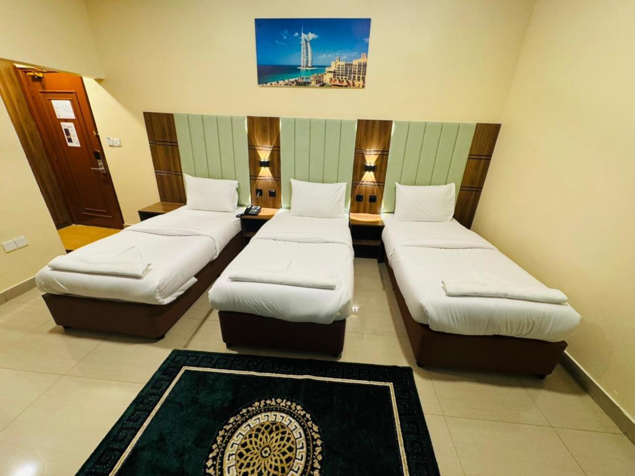 Hotel Three Dot Dubai